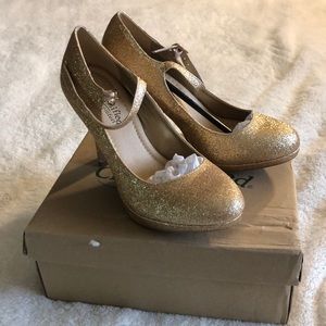 Gold heels